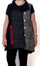 Load image into Gallery viewer, Sleeveless Tunic
